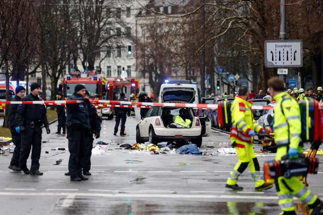 FOTO Potresni prizori iz Münchena Auto se zabio u ljude brojni teško