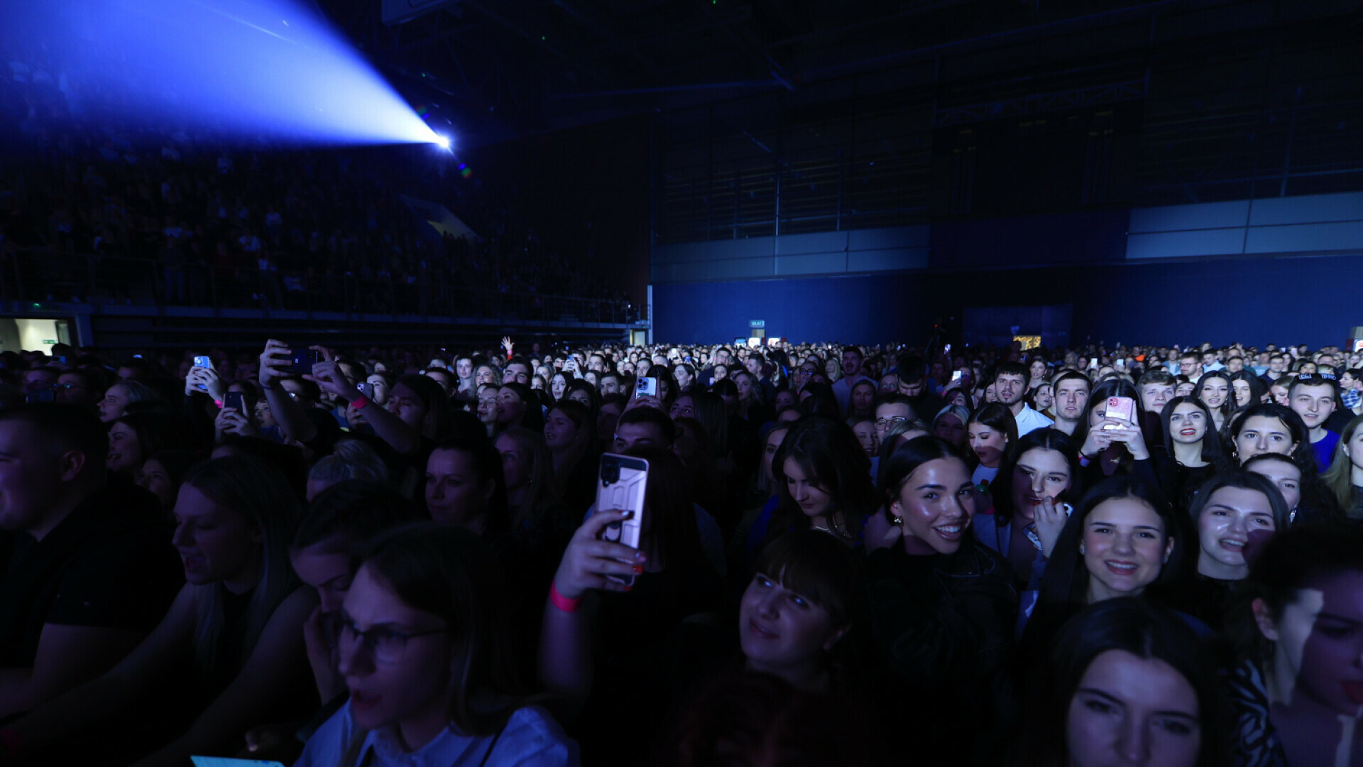 Pogledajte Atmosferu Na Koncertu Aleksandre Prijovi U Osijeku Evo I