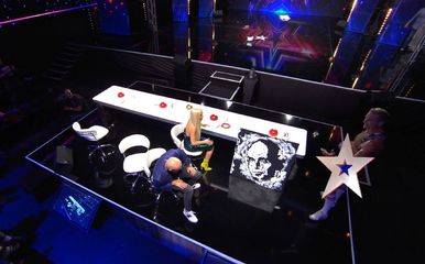 Nagi slikar u Supertalentu naslikao portret Davora Bilmana (Foto: Dnevnik.hr) - 4 (Foto: ) 30.09.2018.