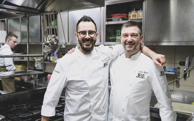 JRE - 18