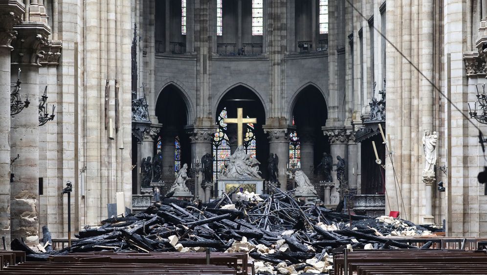 Katedrala Notre-Dame (Foto: LUDOVIC MARIN / AFP) (Foto: ) Katedrala Notre-Dame (Foto: LUDOVIC MARIN / AFP)