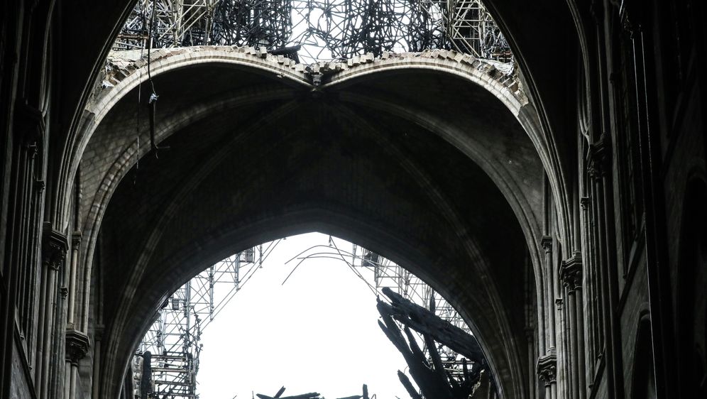 Katedrala Notre-Dame (Foto: LUDOVIC MARIN / AFP) (Foto: ) Katedrala Notre-Dame (Foto: LUDOVIC MARIN / AFP)
