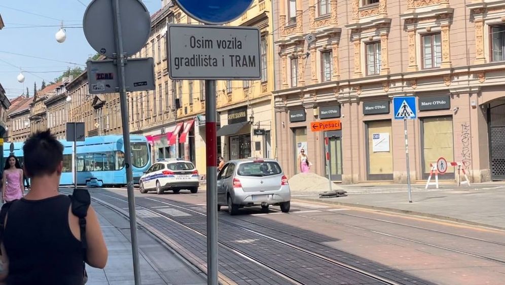 Automobili u prekršaju