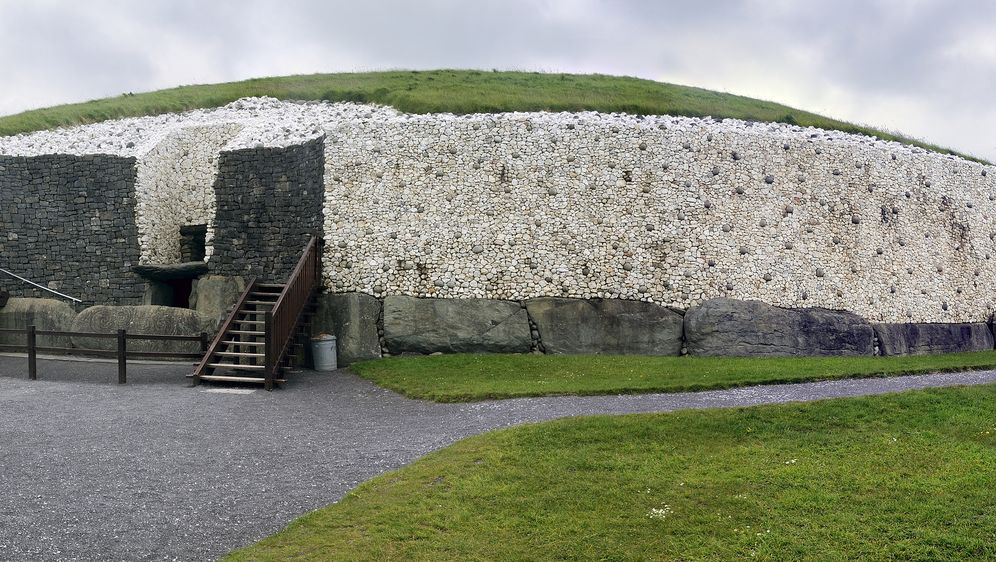 Newgrange u Irskoj jedan je od najstarijih neolitskih spomenika u Irskoj (Foto: Guliver/Thinkstock)