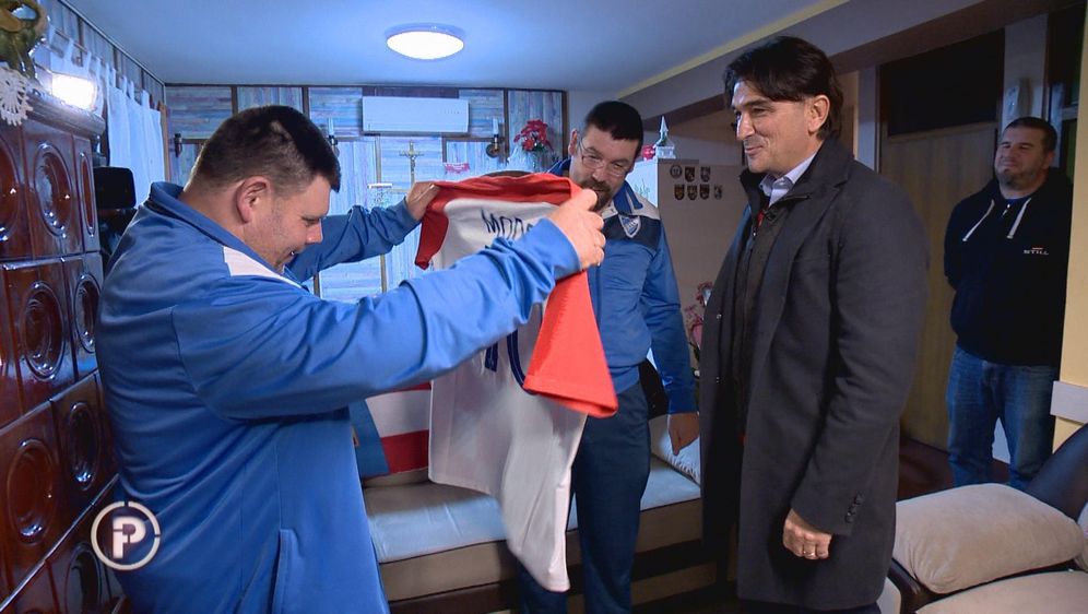 Kako to izgleda kada ekipa Provjerenog nekome pripremi iznenađenje života? (Foto: Provjereno) - 8