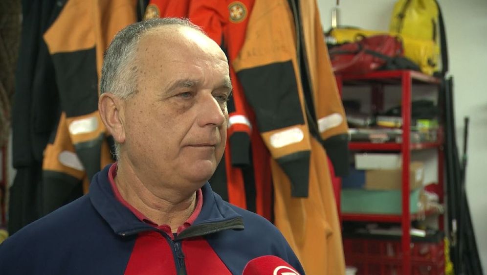 Vatrogasci spasili psa (Foto: Dnevnik.hr) - 1