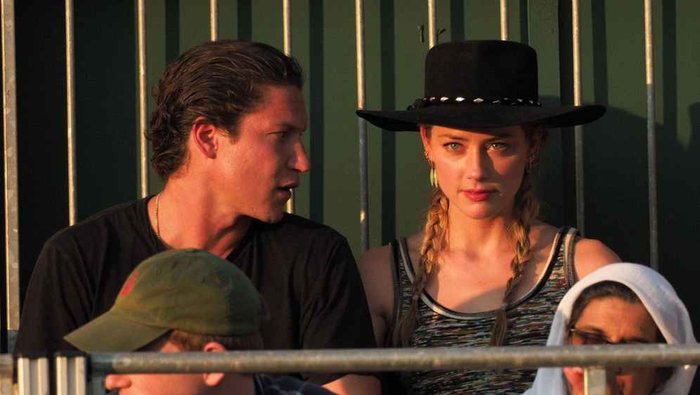 Amber Heard Vito (Foto: Profimedia) (Foto: ) Amber Heard Vito (Foto: Profimedia)