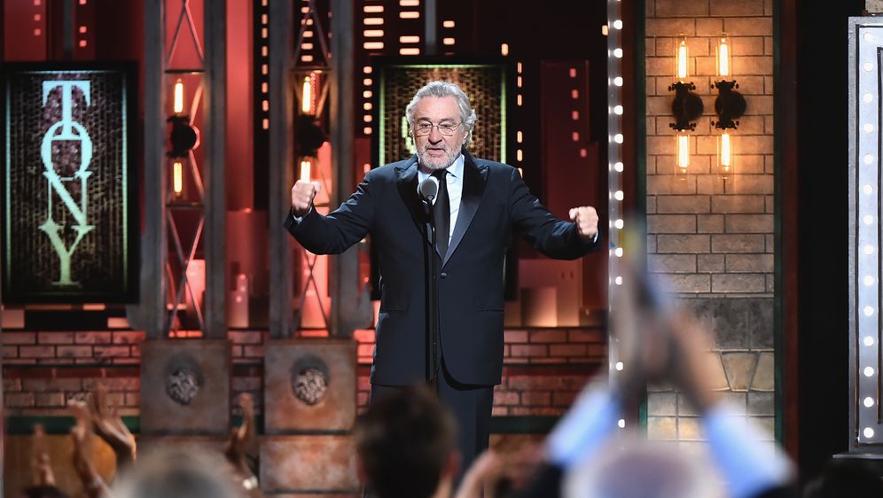 Robert de Niro na dodjeli Tonyja (Screenshot: Reuters)