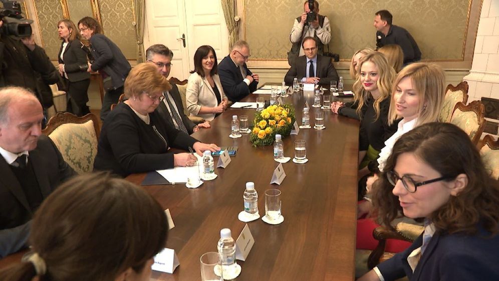 Sastanak premijera Plenkovića s organizatoricama prosvjeda #spasime (Foto: Dnevnik.hr) - 3 (Foto: ) 18.03.2019.