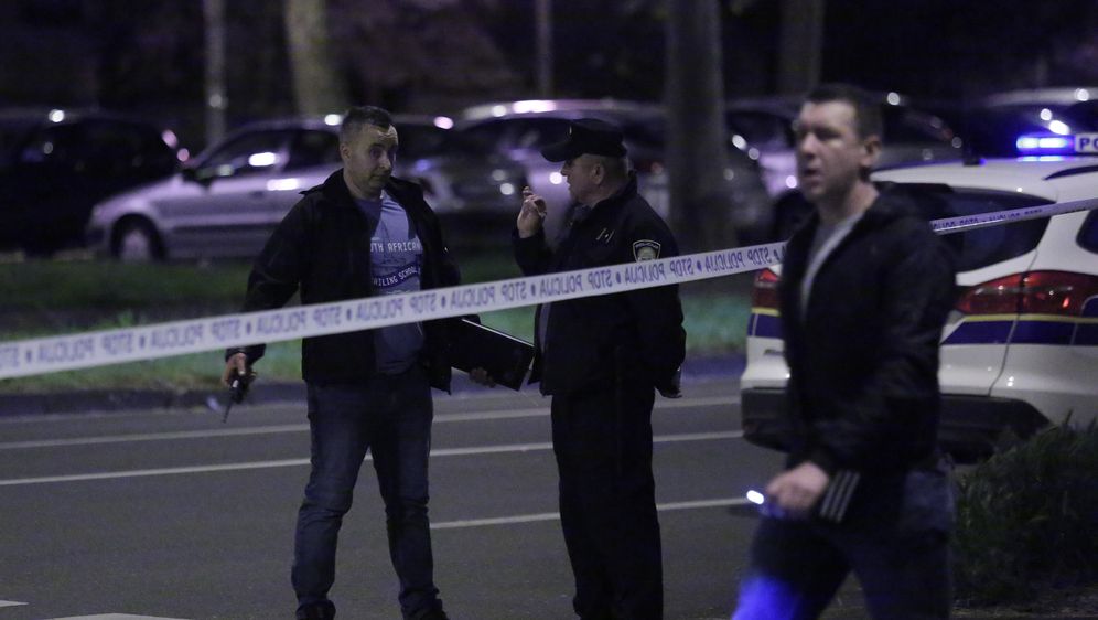 Zagreb: Policijski očevid pokušaja ubojstva u Dugavama (Marko Prpic/PIXSELL) (Foto: ) Zagreb: Policijski očevid pokušaja ubojstva u Dugavama (Marko Prpic/PIXSELL)