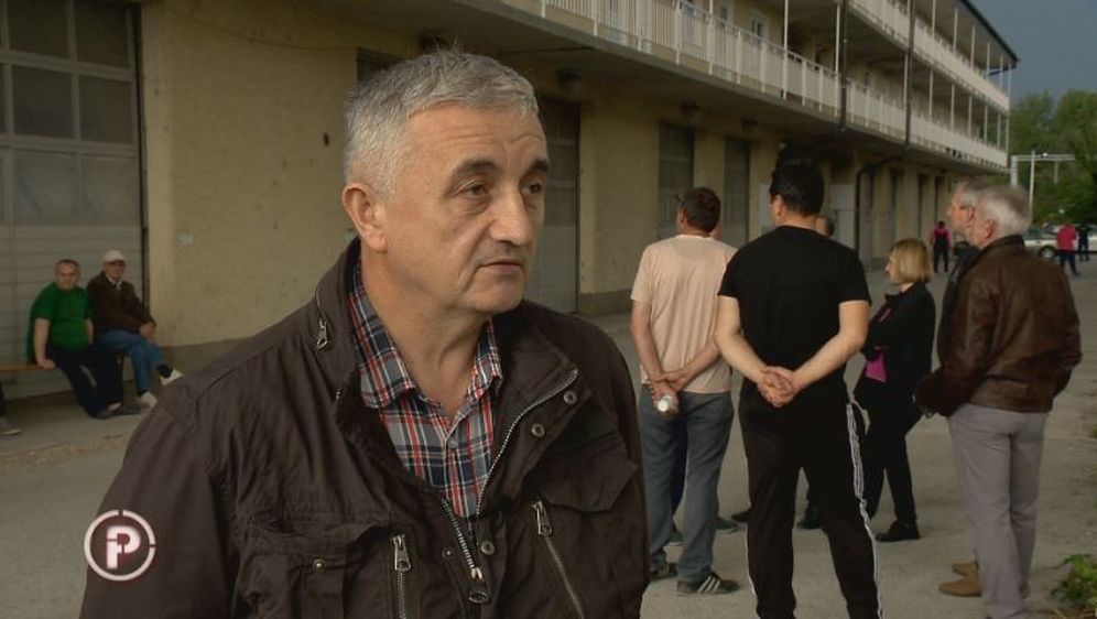 Prosvjed protiv useljivanja Roma u zgradu na Petruševcu (Foto: Dnevnik.hr) - 1