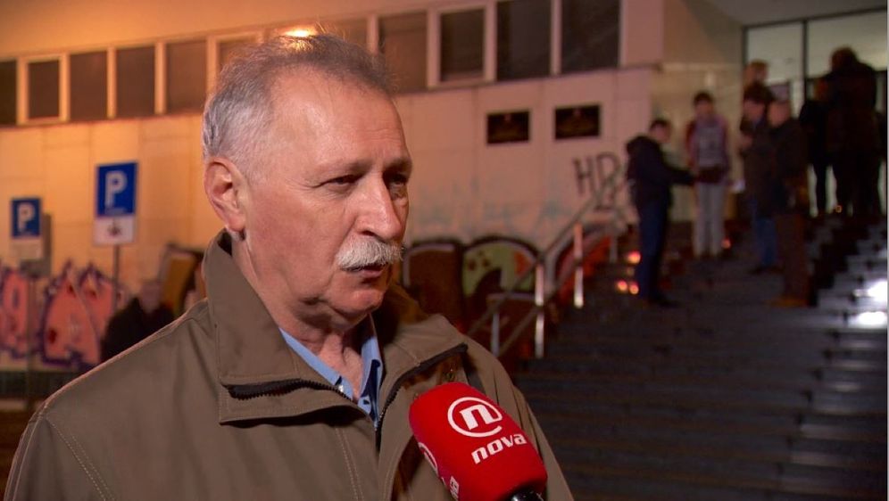 Barbara Štrbac razgovara s predsjednikom NSZZSH-a (Foto: Dnevnik.hr) - 2 (Foto: ) 22.11.2018.