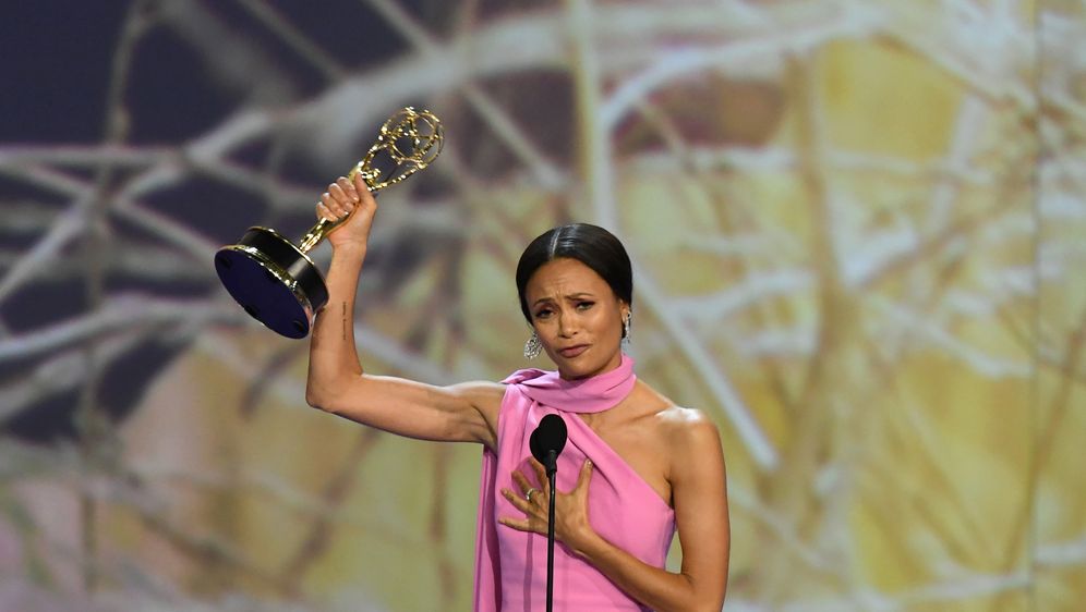 Thandie Newton Emmy (Foto: Getty) (Foto: ) Thandie Newton Emmy (Foto: Getty)