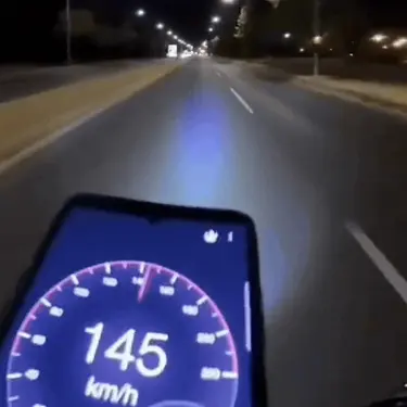 Opasna vožnja romobilom 150km/h