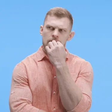 Trljanje lica pri razmišljanju