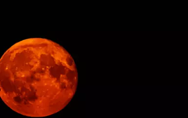 Utjecaj crvenog Mjeseca