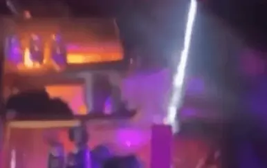 Širi se snimka požara u Švicarskoj