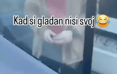 Urnebesna razmjena kolega na parkiralištu nasmijala Hrvate! Što biste mu vi rekli?