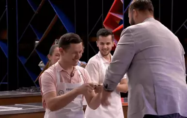 MasterChef: Ajvar, cappuccino i svinjetina - pomalo neobičan spoj, ali Krunoslavova dobitna kombinacija!