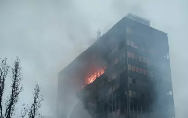 Pogledajte kako izgleda neboder Vjesnika nakon dramatične noći
