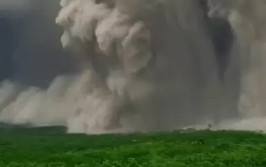 Erupcija vulkana Semeru