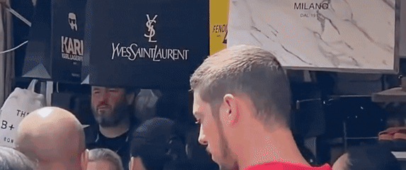 Neobična ponuda proizvoda na buvljaku u Srbiji