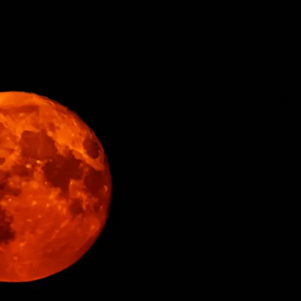 Utjecaj crvenog Mjeseca