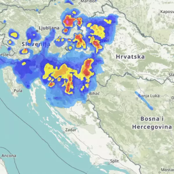 Nagla promjena vremena: Nagli pad temperature i tuča u Sloveniji