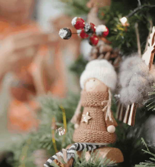 Ova tri horoskopska znaka su čuvari tradicije, bor kite tek na Badnjak