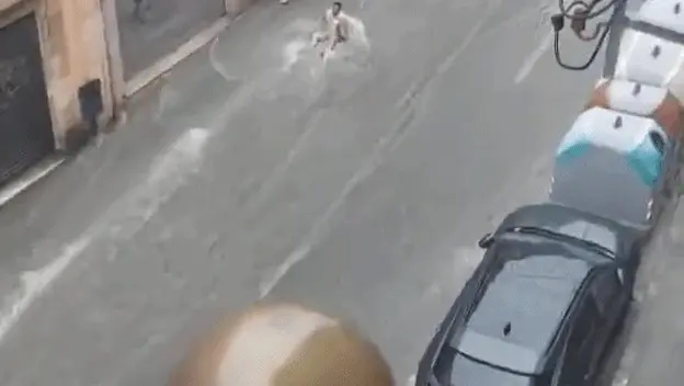 Bujica nosi čovjeka u Španjolskoj
