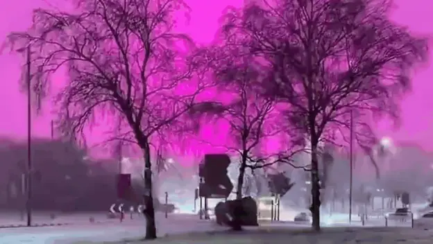 Ružičasto nebo iznad Birminghama