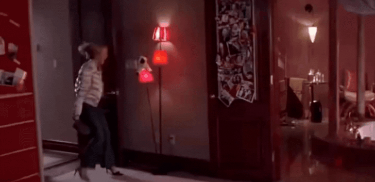 Scena iz filma Mean Girls kao podloga mema