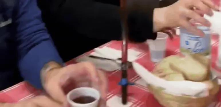 Kreativan način posluživanja vina na zabavi