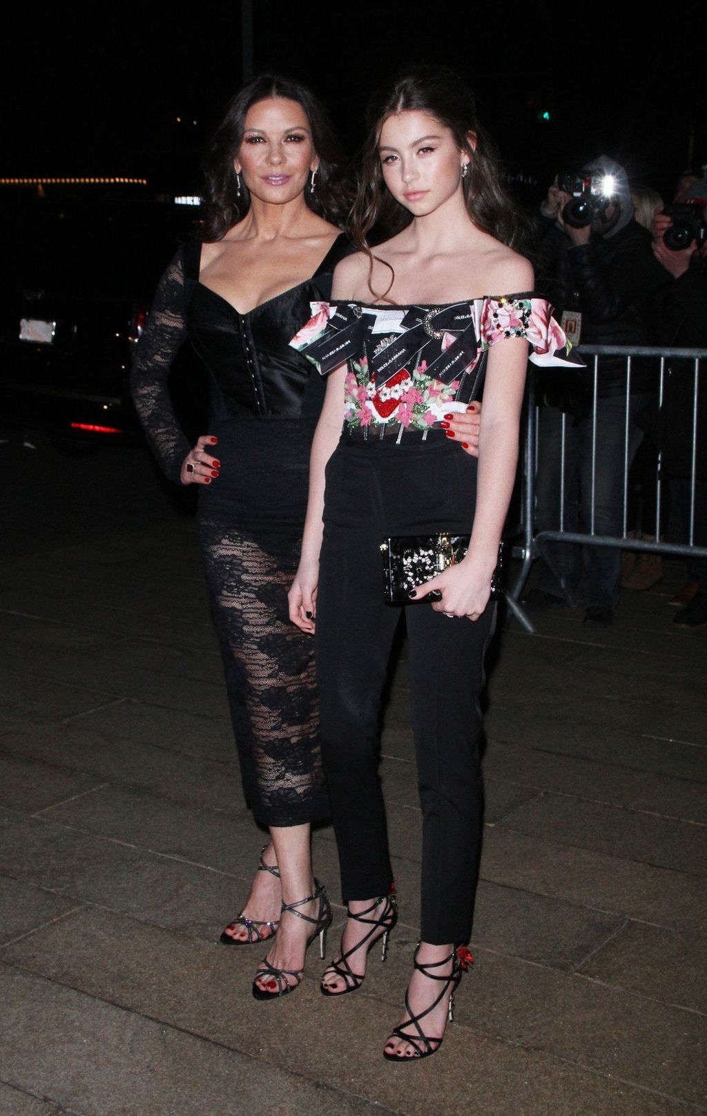 Catherine Zeta-Jones i kći Carys (Foto: Profimedia) - 1