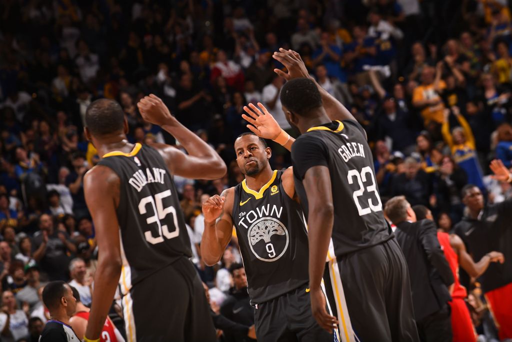 Durant, Iguodala i Green (Foto: AFP)