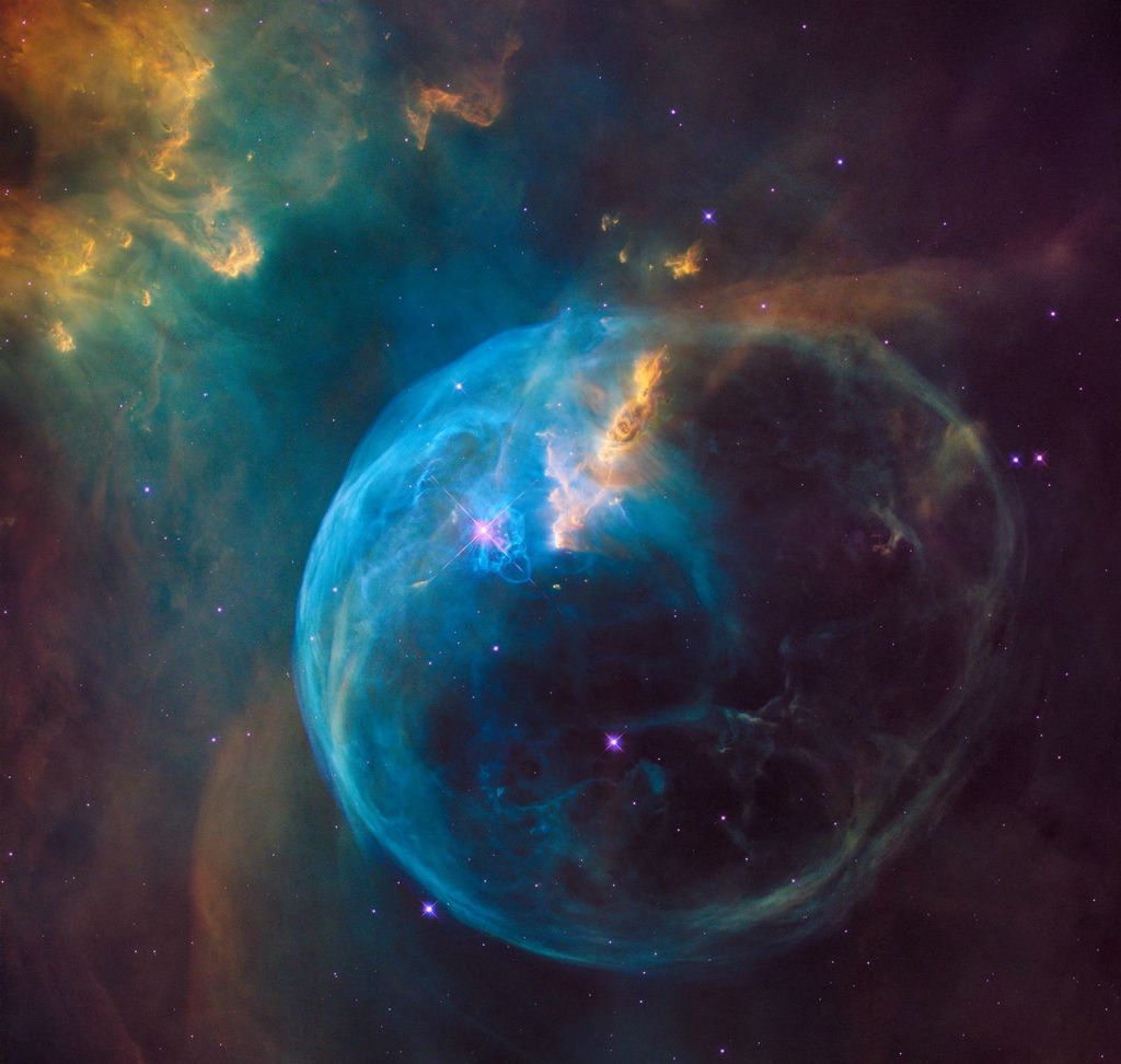 Hubble je snimio zapanjujuća nebeska tijela i pojave