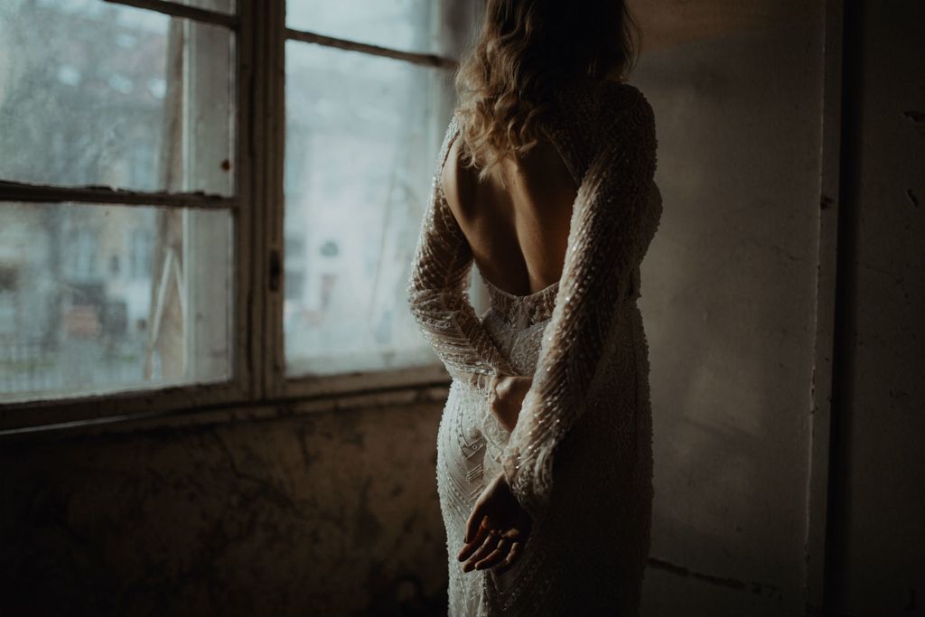 Kampanja za novu kolekciju Lukabu vjenčanica snimljena u zaboravljenoj vili Batory u Osijeku