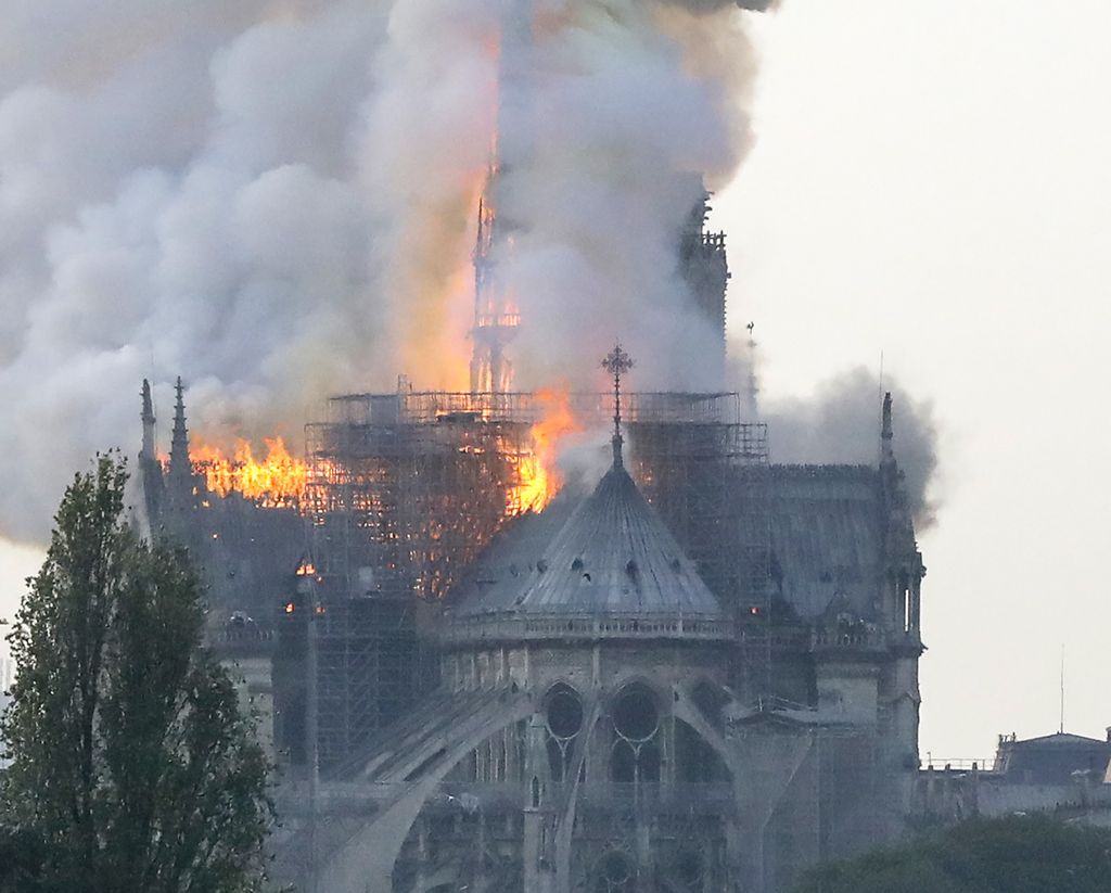 Sanacija požarišta na katedrali Notre Dame (Foto: AFP) - 5