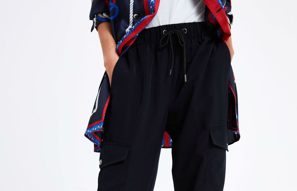 Laganije crne hlače iz trgovina - 1