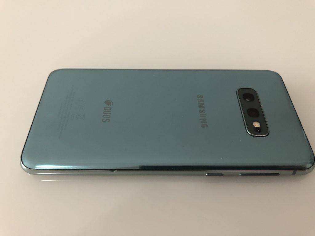 Samsung Galaxy S10e