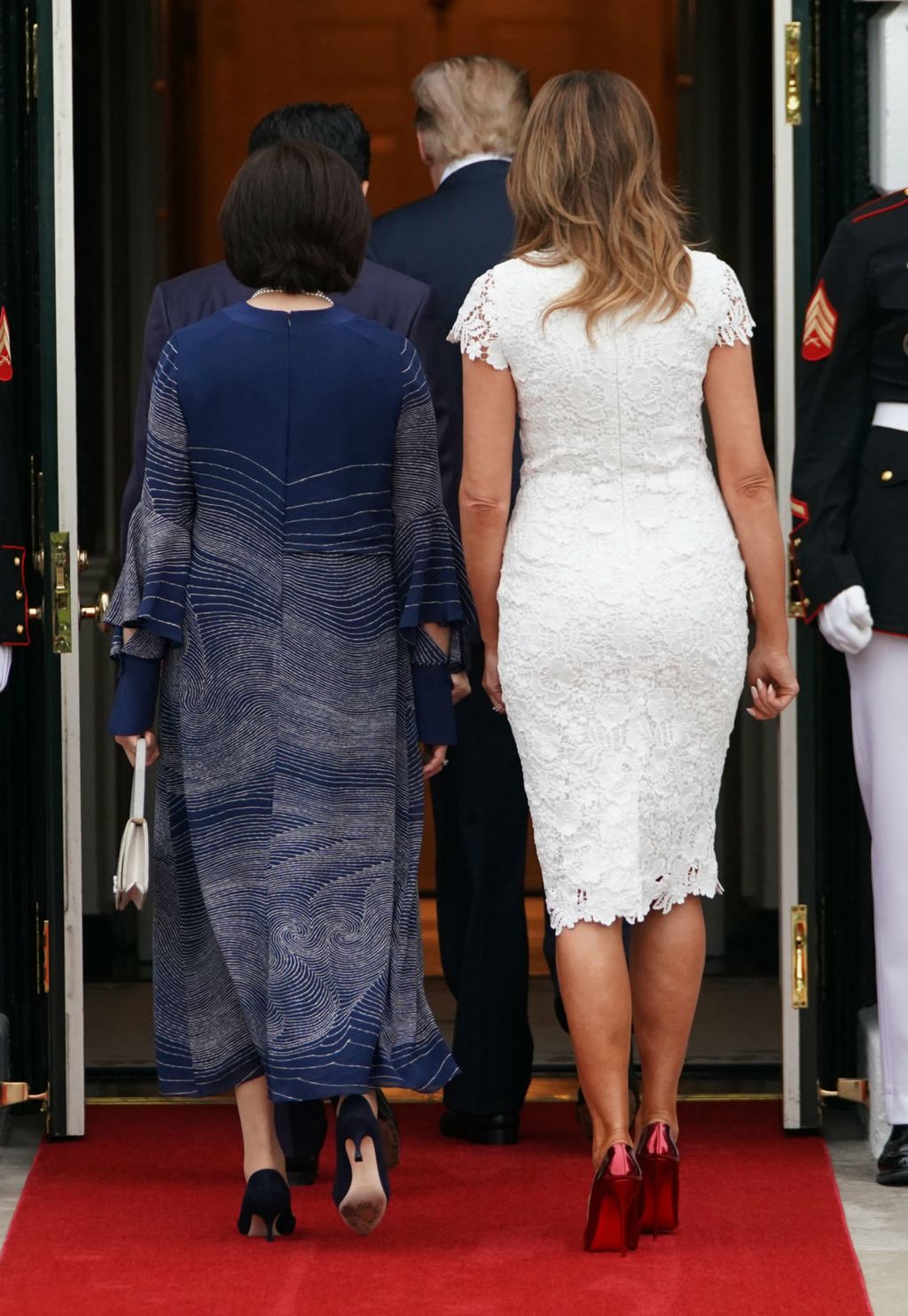 Melania Trump u vrtoglavim štiklama - 3