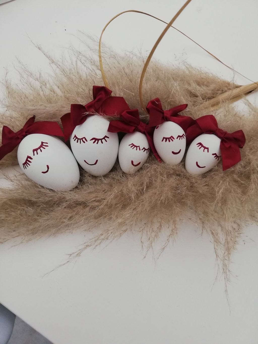 Pisanice ukrašene mašnicom - 3