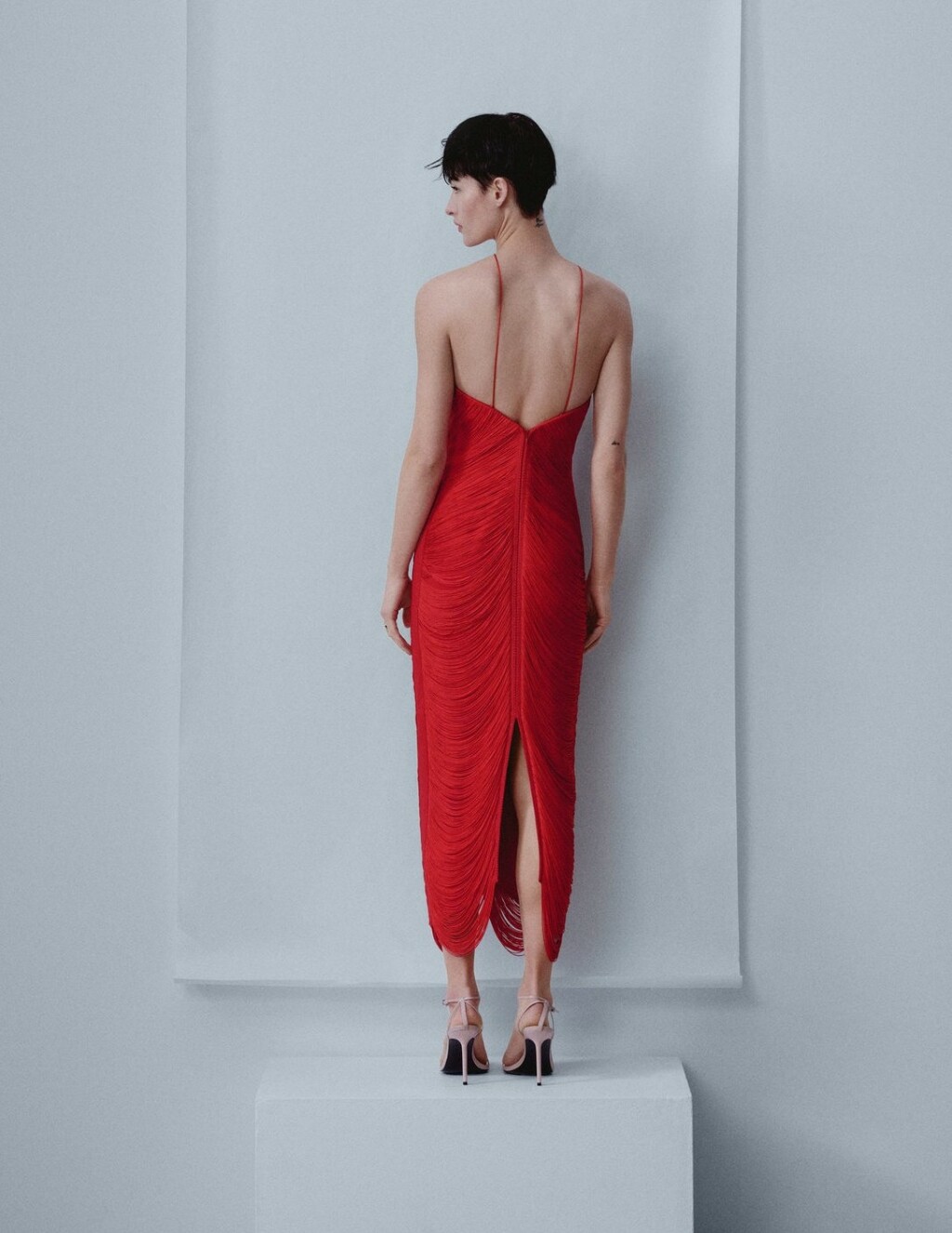 Mango midi haljina s resama