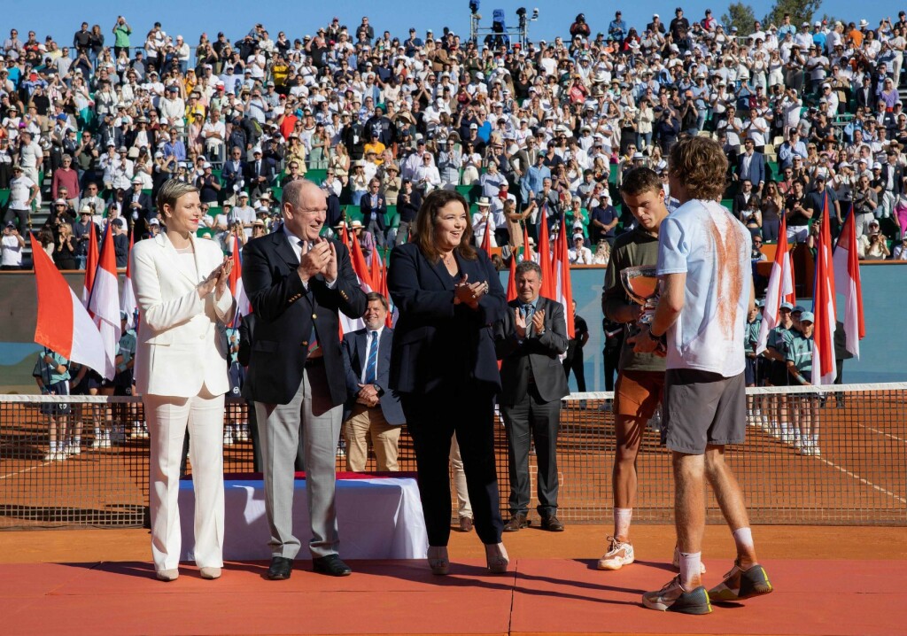 Princeza Charlene i princ Alber pratili su finale teniskog turnira u Monte-Carlu