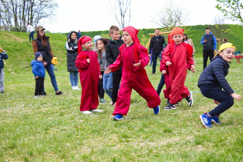 U Slavonskom Brodu započela manifestacija 'U svijetu bajki Ivane Brlić-Mažuranić' - 4