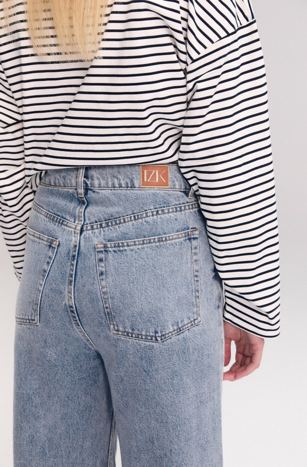 Izakova, Sage traperice