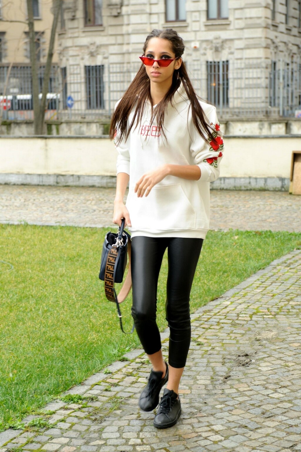 Yasmin Wijnaldum u tajicama