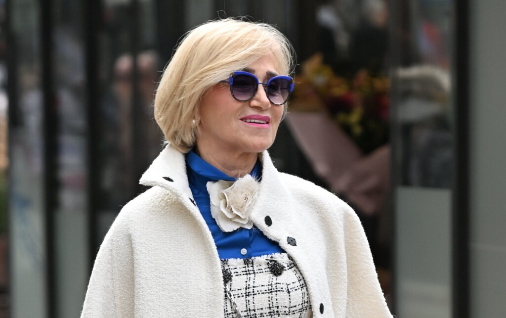 Elegantna dama u šetnji centrom Zagreba