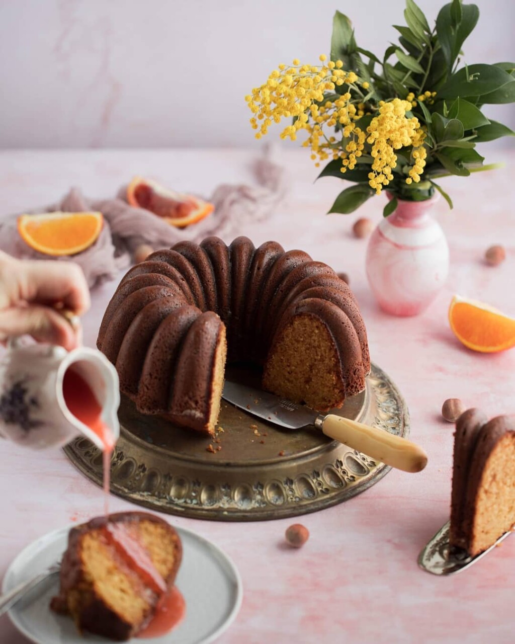 Kuglof s narančom i marcipanom