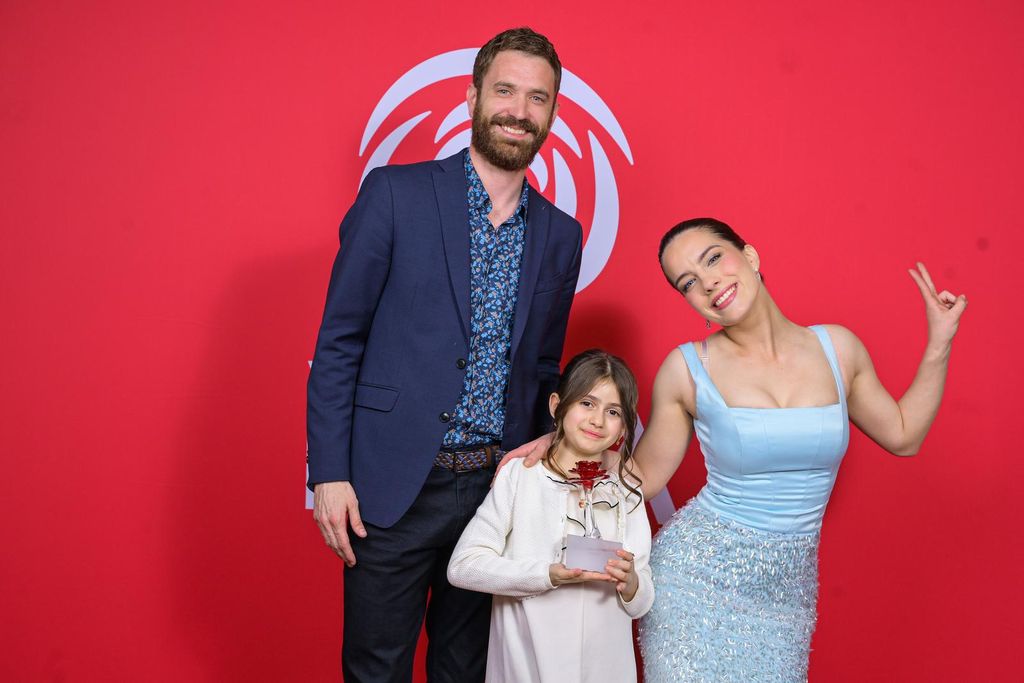 Ana Uršula Najev, Momčilo Otašević i Mara Brkić - 1